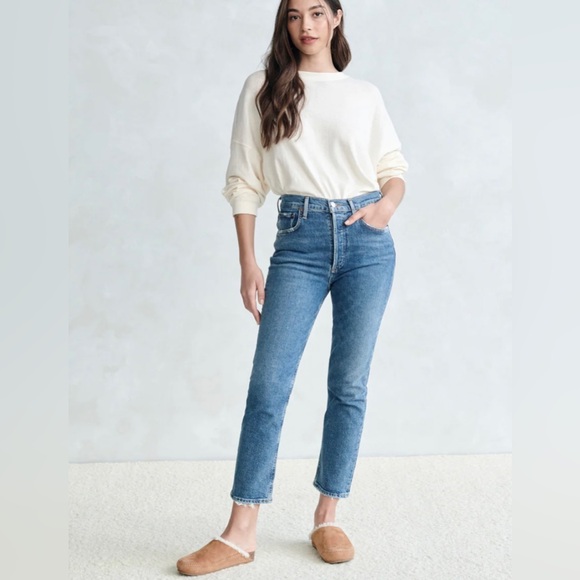 Agolde Denim - AGOLDE Riley Crop Straight Leg Jean in Mid Blue Wash